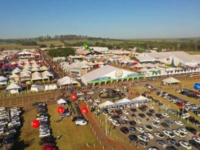 52029973658_821ec37c6f_c-1