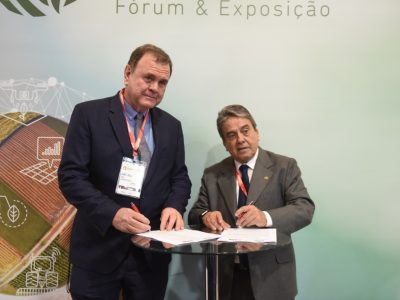 ANDAV e IAGRO assinam termo de cooperação para troca de informações
