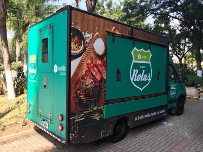 Ação Rotas da Satis leva food truck para dentro de fazendas