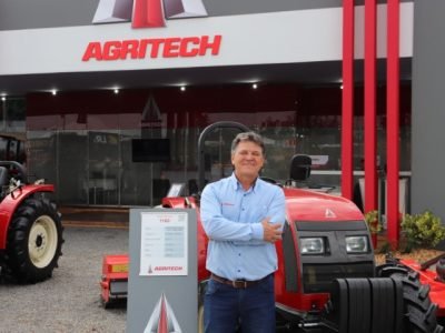 O gerente de Vendas e Marketing da Agritech, Cesar Roberto Guimarães de Oliveira
