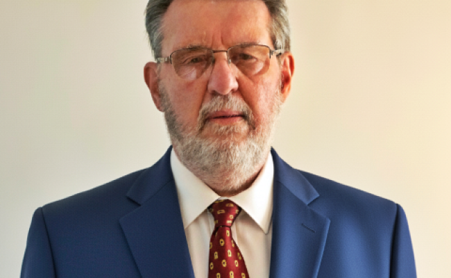 Decio Gazzoni (Pequeno)