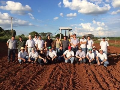 Equipe da Green Has em treinamento de campo - Crédito Divulgação
