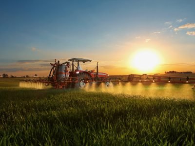 Aplicação de defensivos - Crédito: Jacto