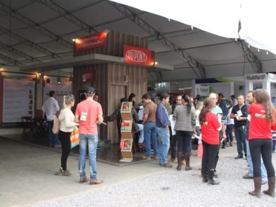 Estande da DuPont na expocafé 2015 - Crédito Luize Hess