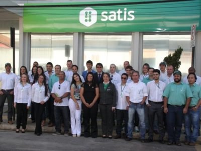 Equipe Satis na nova sede da empresa - Fotos Luize Hess