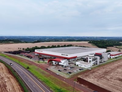 Fábrica em São José