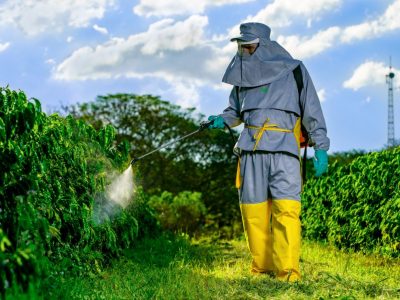 BASF conscientiza agricultores sobre a importância do uso de EPIs