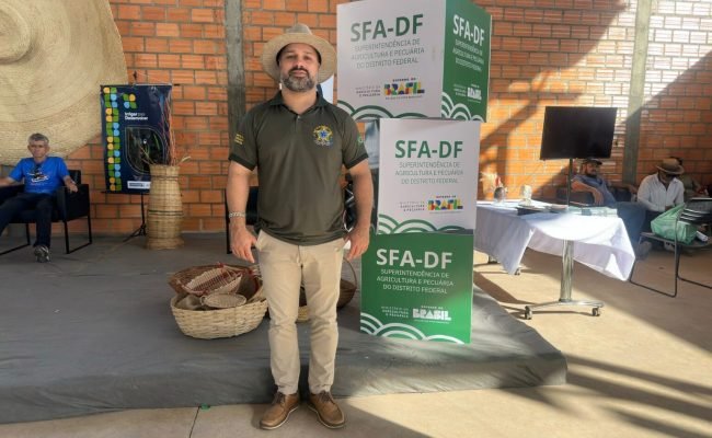 MAPA anuncia apoio à produção orgânica e projetos para cadeia do morango durante a AgroBrasília 2026 no Distrito Federal.