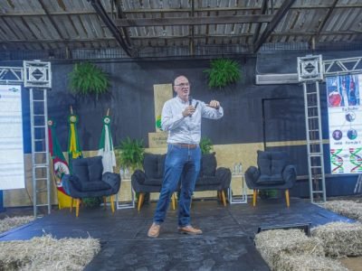 Palestra Carrapatos - Crédito Lucas Vieira Divulgação (Pequeno)
