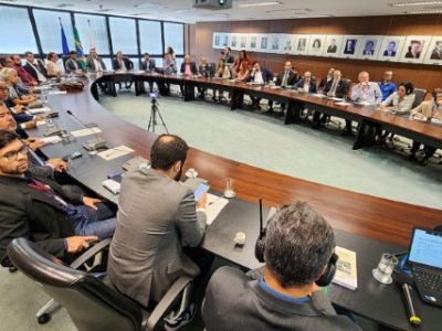 Reunião União Europeia1 (Telefone)