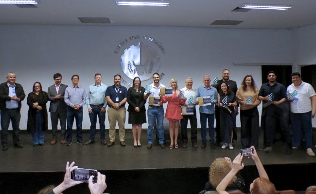 Premiação do Prêmio Inovação Aquícola 2025 durante a Aquishow Brasil