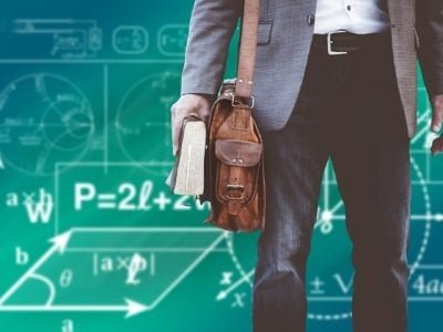 Alunos participam de cursos gratuitos de qualificação em comércio exterior