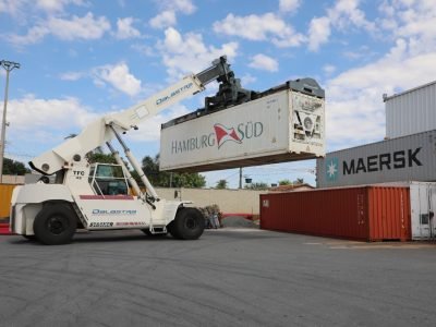 Exportações goianas alcançaram US$ 1,164 bilhão no mês de março, garantindo um superávit de US$ 758 milhões na balança comercial
(Foto: Edinan Ferreira)
