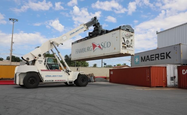 Exportações goianas alcançaram US$ 1,164 bilhão no mês de março, garantindo um superávit de US$ 758 milhões na balança comercial
(Foto: Edinan Ferreira)
