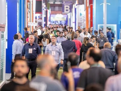 A 31ª Fenasucro & Agrocana reúne mais de 600 marcas nacionais e internacionais, apresentando tecnologias e inovações para toda a cadeia de bioenergia (Crédito foto: Divulgação)