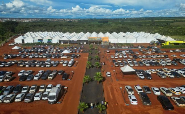 Feira do Cerrado 2026 reúne produtores em Monte Carmelo para trocar experiências, conhecer inovações e fortalecer o futuro da cafeicultura no Cerrado Mineiro. (crédito foto: André Monteiro)