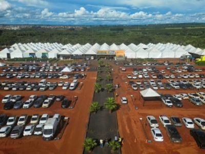 Feira do Cerrado 2026 reúne produtores em Monte Carmelo para trocar experiências, conhecer inovações e fortalecer o futuro da cafeicultura no Cerrado Mineiro. (crédito foto: André Monteiro)